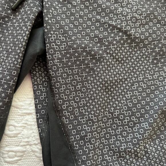 Lululemon Men's Black Gray Geometric Print Drawstring Pull On Shorts Size XL - Picture 2 of 6